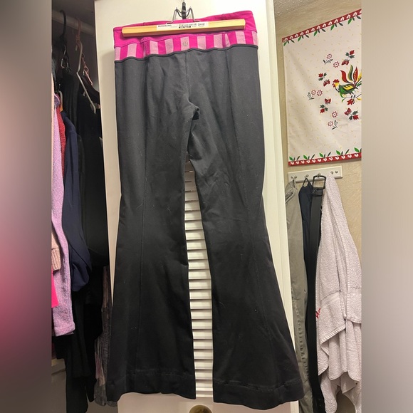 Lululemon Groove Pants Size 6 - Picture 2 of 4